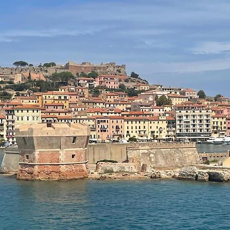 Monolocale La Darsena Daire Portoferraio Dış mekan fotoğraf