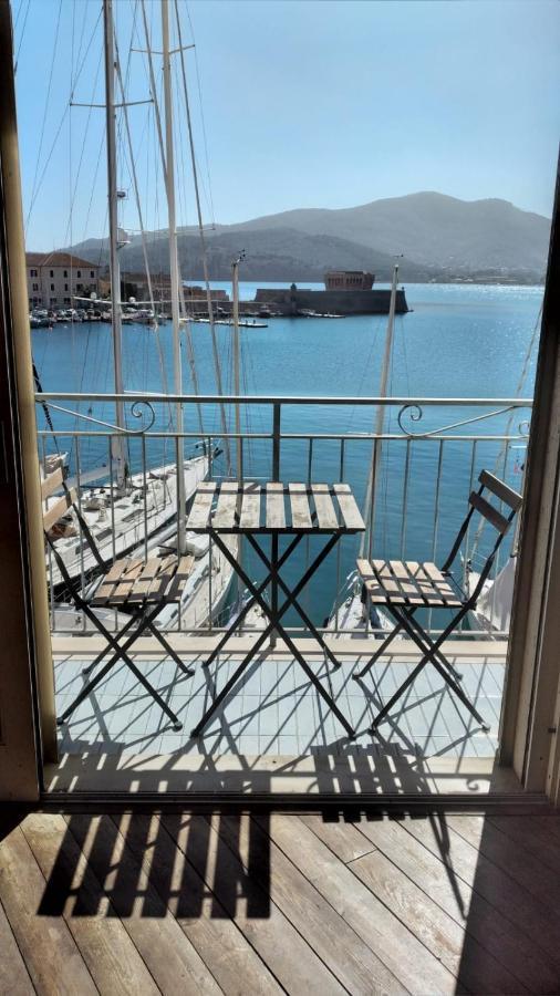 Monolocale La Darsena Daire Portoferraio Dış mekan fotoğraf